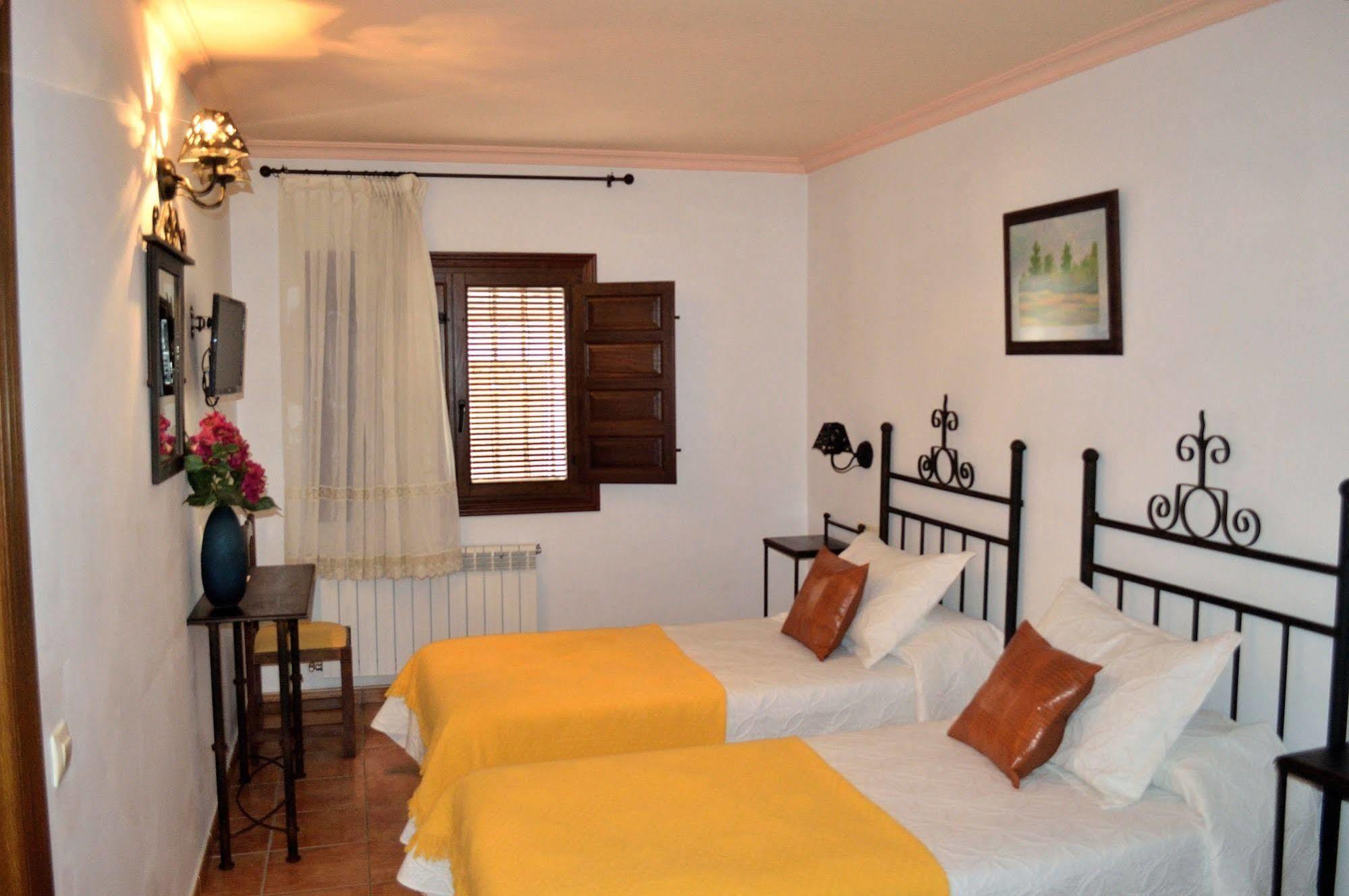 Hotel Rural Alfajia De Antonio กาปีเลย์รา ภายนอก รูปภาพ